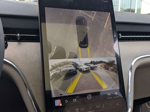 New 2026 Volvo EX90 Plus RWD image 21