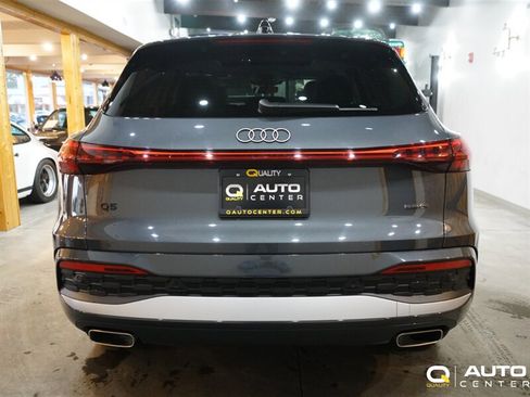 Used 2025 Audi Q5 Premium Plus AWD/4WD image 5