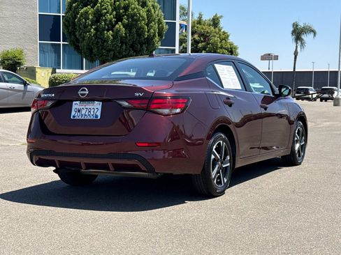 Used 2024 Nissan Sentra SV FWD image 3