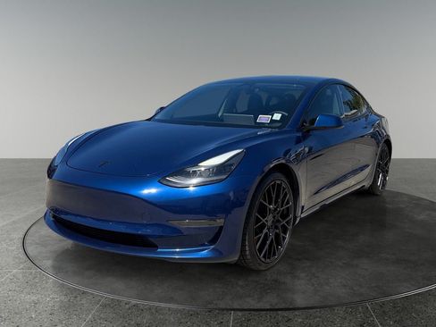 Used 2021 Tesla Model 3 Performance AWD/4WD image 3