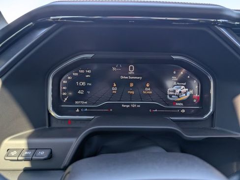 Used 2024 GMC Sierra 2500 AT4 w/ AT4 Premium Plus Package image 20