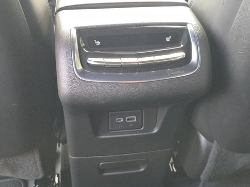 Used 2020 Cadillac XT6 Sport w/ Platinum Package image 18