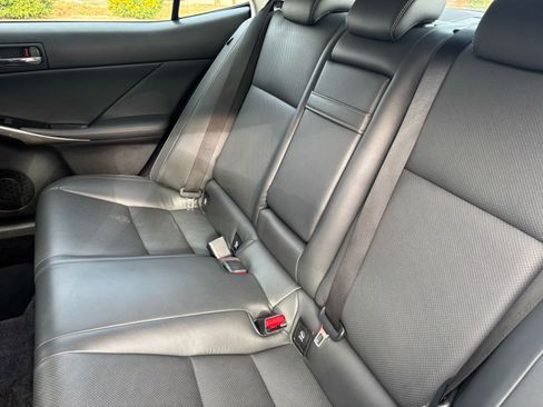 Used 2014 Lexus IS 250 image 21