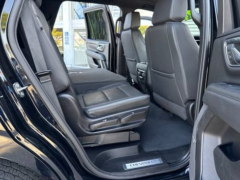 Certified 2024 Chevrolet Tahoe Z71 AWD/4WD image 32