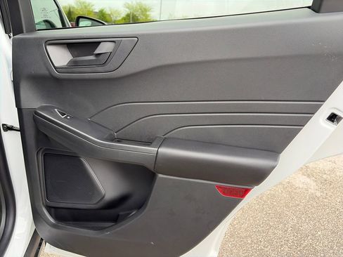 Used 2025 Ford Escape Active FWD image 28
