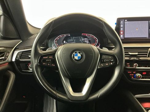 Used 2021 BMW 530i RWD image 16