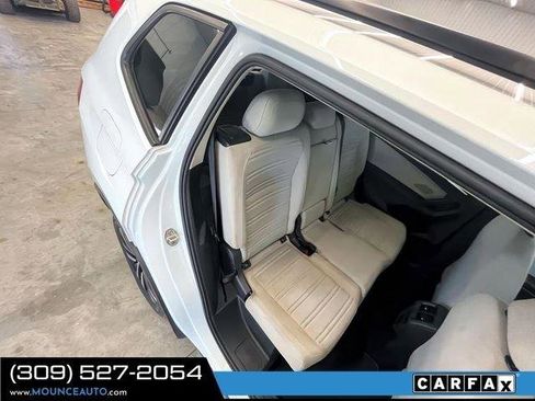 Used 2022 Volkswagen Tiguan S image 8