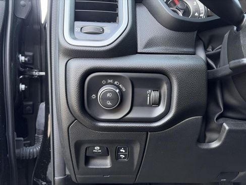 Used 2023 RAM 1500 Lone Star AWD/4WD image 61