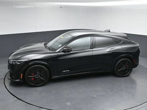 Used 2025 Ford Mustang Mach-E GT AWD/4WD image 47