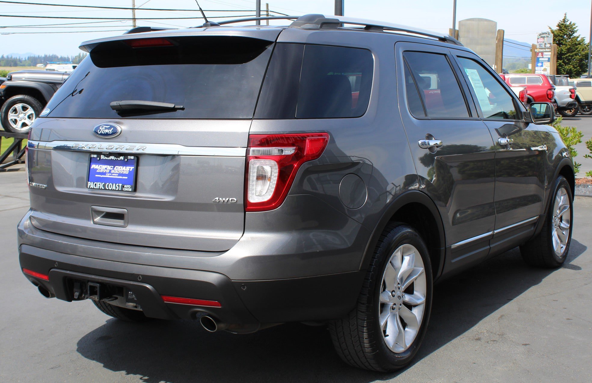 Used 2013 Ford Explorer Limited AWD/4WD image 6