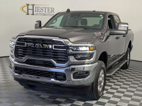 Certified 2026 RAM 2500 Big Horn AWD/4WD image 4