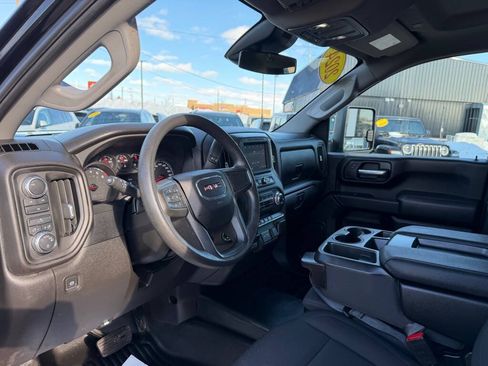 Used 2024 GMC Sierra 2500 Pro w/ Fleet Convenience Package AWD/4WD image 17