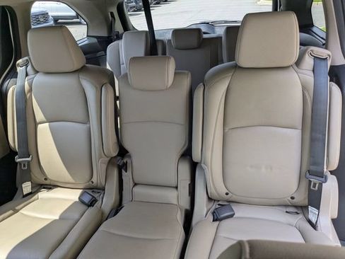 Certified 2023 Honda Odyssey Touring image 32