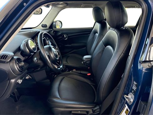 Used 2018 MINI Cooper 4-Door Hardtop FWD image 9