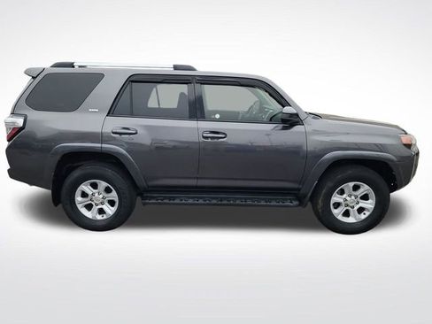 Used 2019 Toyota 4Runner SR5 image 6