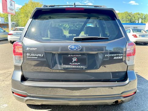 Used 2017 Subaru Forester 2.5i Premium w/ All-Weather Package AWD/4WD image 10
