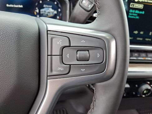 Certified 2025 Chevrolet Silverado 1500 LT AWD/4WD image 22