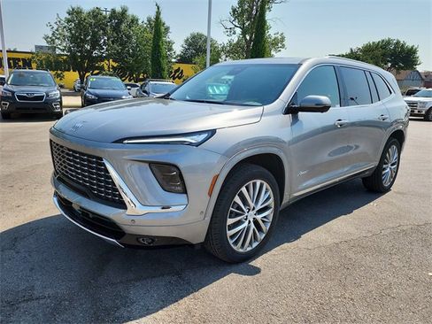 New 2026 Buick Enclave Avenir w/ Super Cruise Package image 8