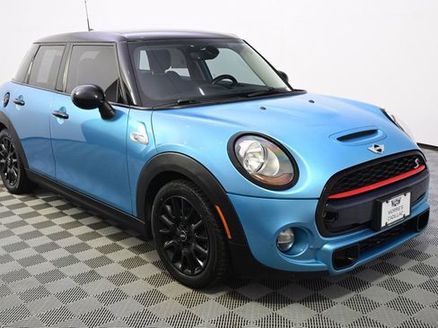 Used 2017 MINI Cooper S FWD image 8