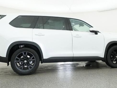 New 2026 Toyota Grand Highlander Platinum image 23