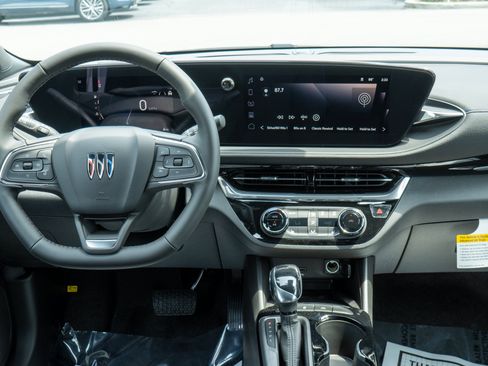 New 2026 Buick Envista Sport Touring w/ Convenience I Package FWD image 14