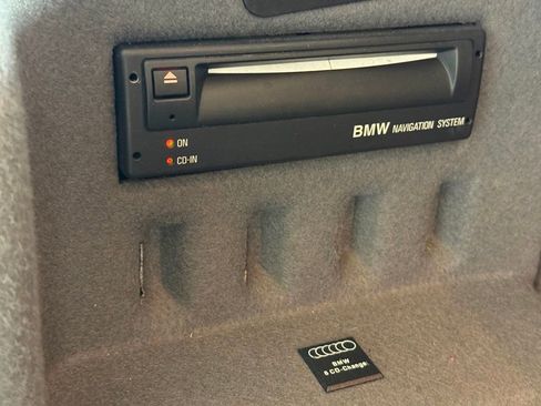 Used 2000 BMW 540i Sedan image 79