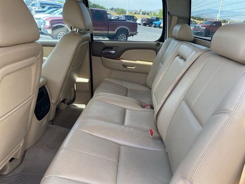 Used 2013 Chevrolet Silverado 2500 LTZ w/ LTZ Plus Package image 22