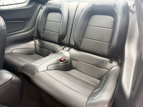 Used 2019 Ford Mustang GT Premium w/ Equipment Group 401A RWD image 18