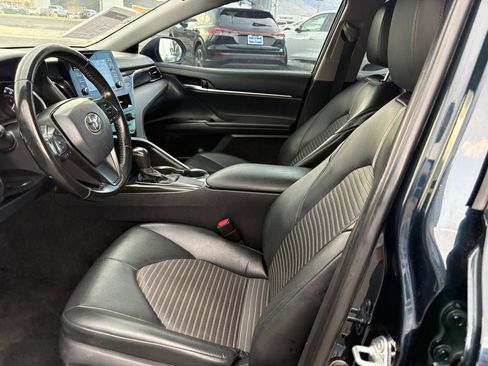 Used 2021 Toyota Camry SE FWD image 10
