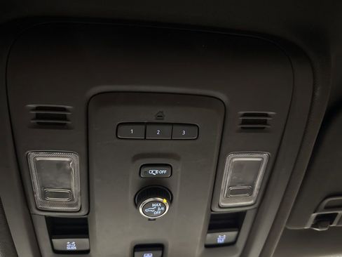 Used 2021 Chevrolet Tahoe Z71 w/ Rear Media and Nav Package image 30