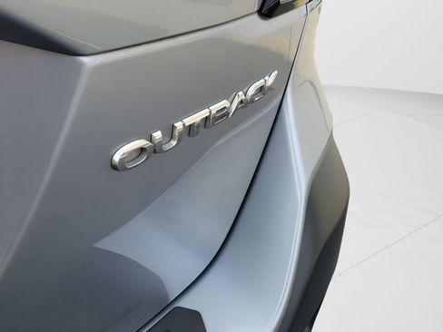 Used 2020 Subaru Outback Limited w/ Popular Package #2 image 6