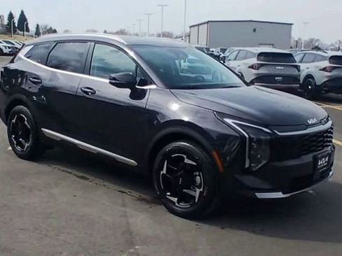 New 2026 Kia Sportage EX image 5