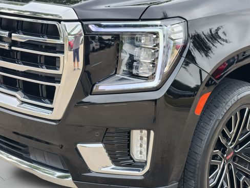 Used 2021 GMC Yukon SLT w/ SLT Luxury Plus Package AWD/4WD image 37