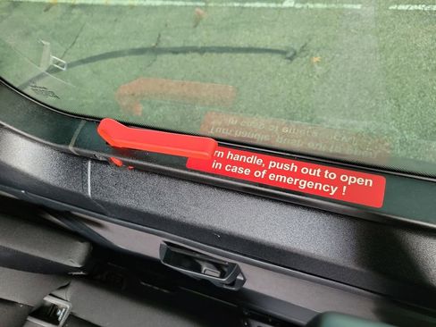 Used 2025 Mercedes-Benz Sprinter 2500 image 7