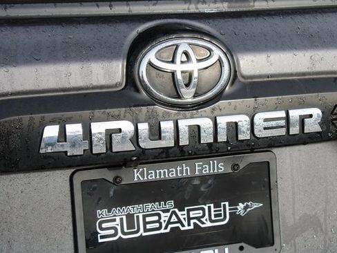Used 2022 Toyota 4Runner TRD Off-Road Premium image 10