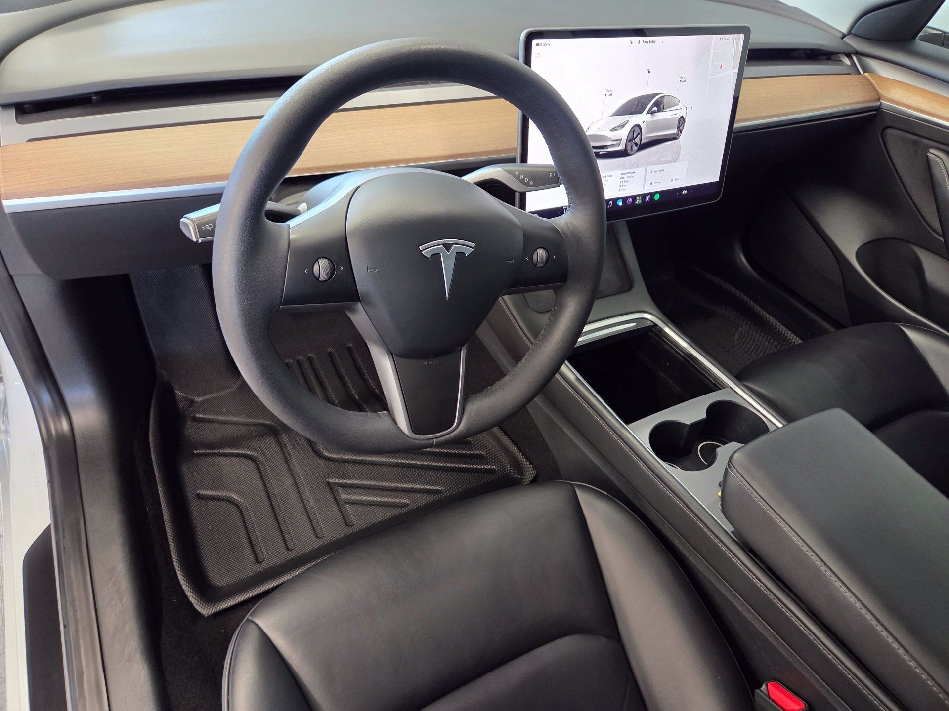 Used 2023 Tesla Model 3 Standard Range RWD image 4
