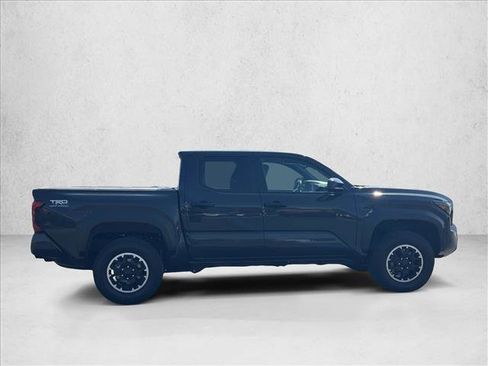 Used 2024 Toyota Tacoma TRD Off-Road AWD/4WD image 4