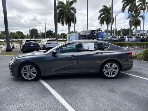 Used 2023 Acura TLX w/ Technology Package FWD image 5