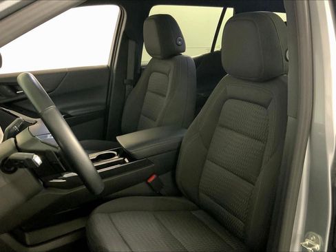 Used 2025 Chevrolet Equinox LT image 22