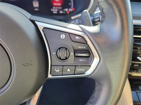 Used 2023 Acura MDX SH-AWD w/ Technology Package image 21
