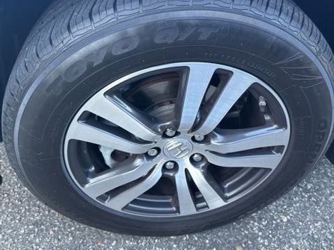 Used 2018 Honda Pilot EX-L image 23