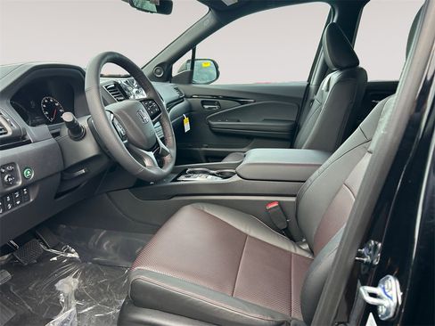 New 2026 Honda Ridgeline Black Edition image 9