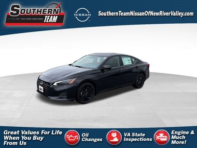 New 2026 Nissan Altima 2.5 SR w/ SR Midnight Edition Package
