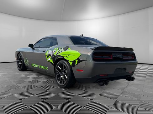 Used 2018 Dodge Challenger R/T Scat Pack RWD image 6