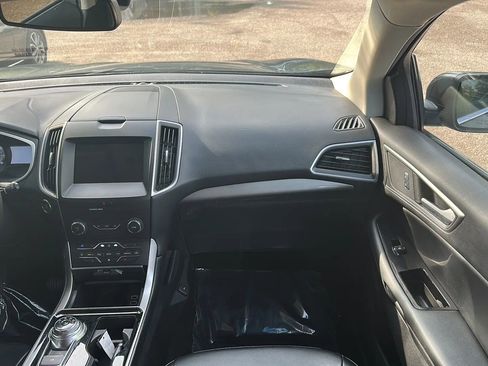 Used 2019 Ford Edge SEL w/ Equipment Group 201A FWD image 27
