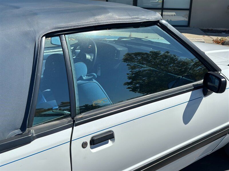 Used 1988 Ford Mustang LX RWD image 27