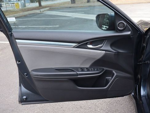 Used 2017 Honda Civic EX-L image 23