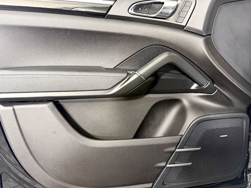Used 2014 Porsche Cayenne Diesel image 15