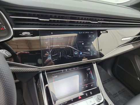 Used 2023 Audi SQ7 Premium Plus AWD/4WD image 21