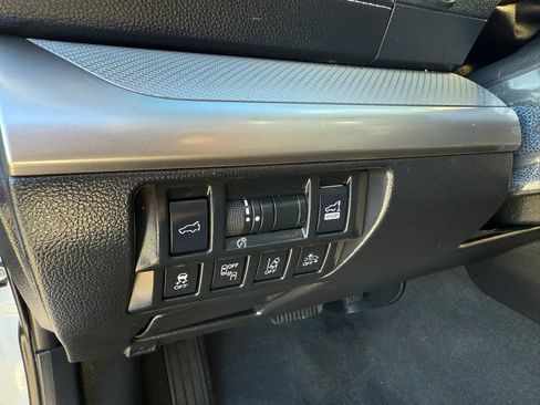 Used 2019 Subaru Outback 2.5i Premium w/ Popular Package #2 AWD/4WD image 27